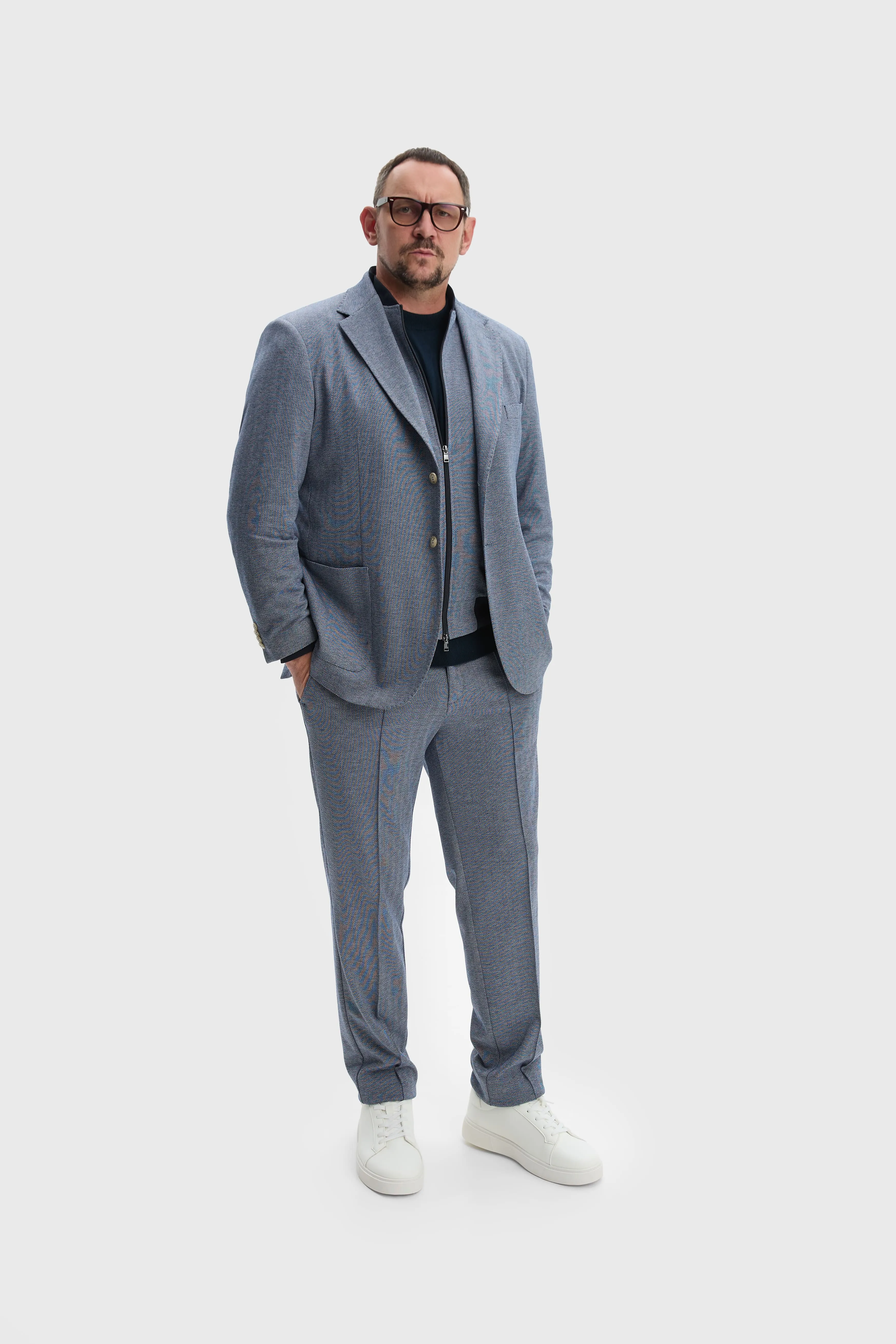 LOOK 3